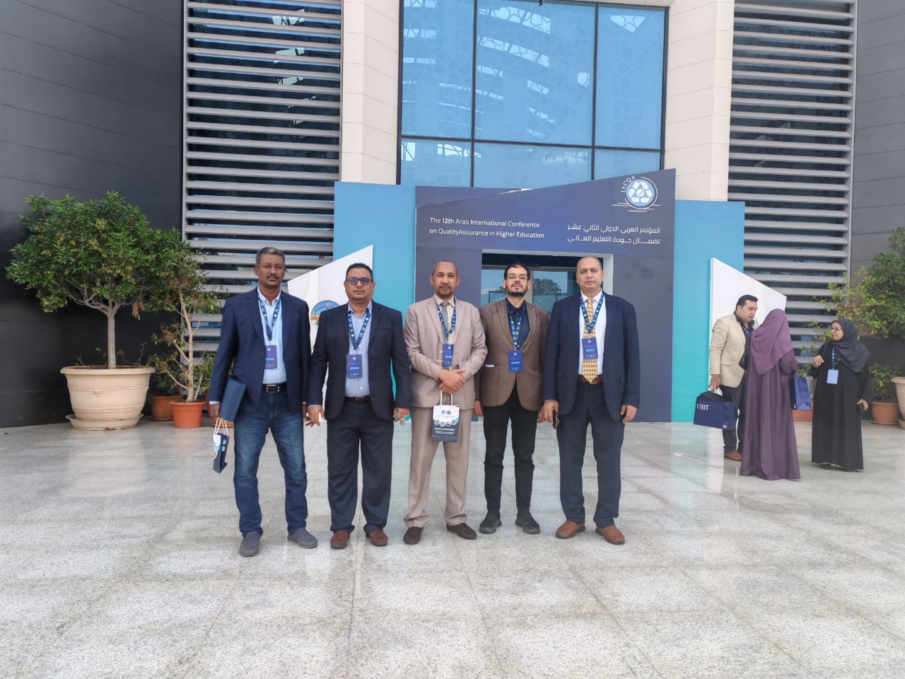 المشاركة في المؤتمر العربي الدولي الثاني عشر لضمان جودة التعليم العالي في جامعة الأعمال والتكنولوجيا في جدة