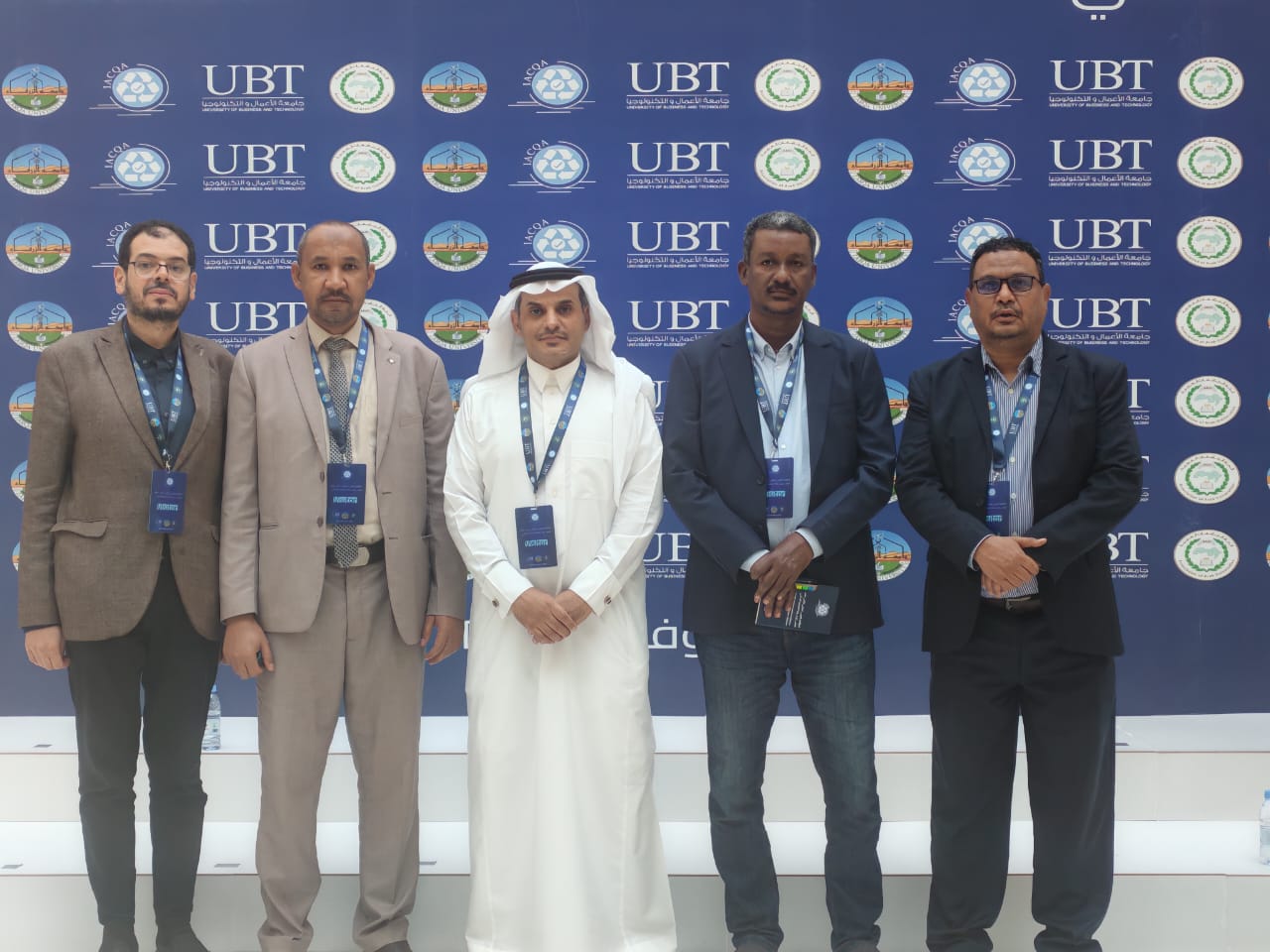 المشاركة في المؤتمر العربي الدولي الثاني عشر لضمان جودة التعليم العالي في جامعة الأعمال والتكنولوجيا في جدة