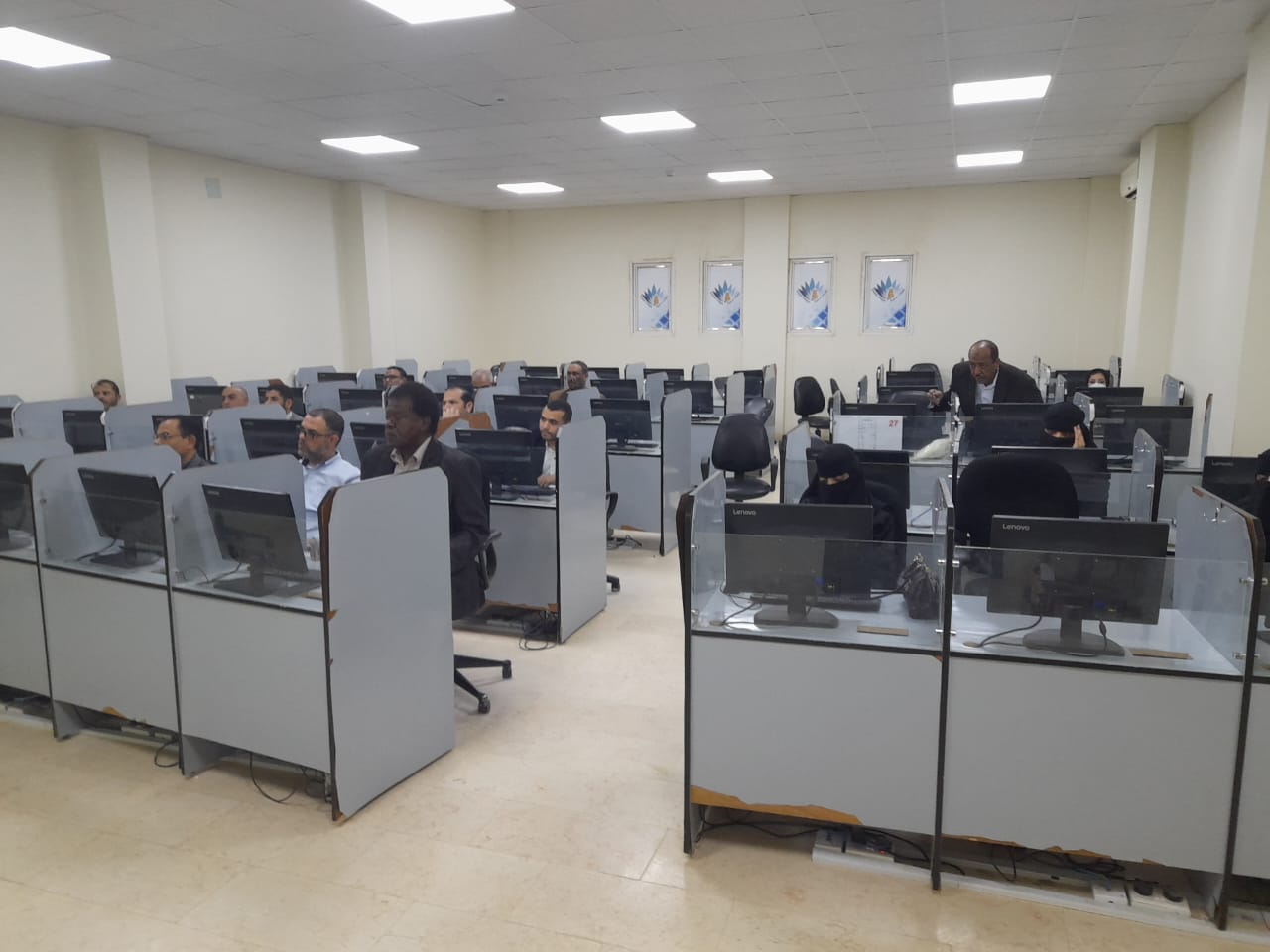 ربط استراتيجيات التدريس وطرق التقويم مع مخرجات المقررات المحدثة (1)