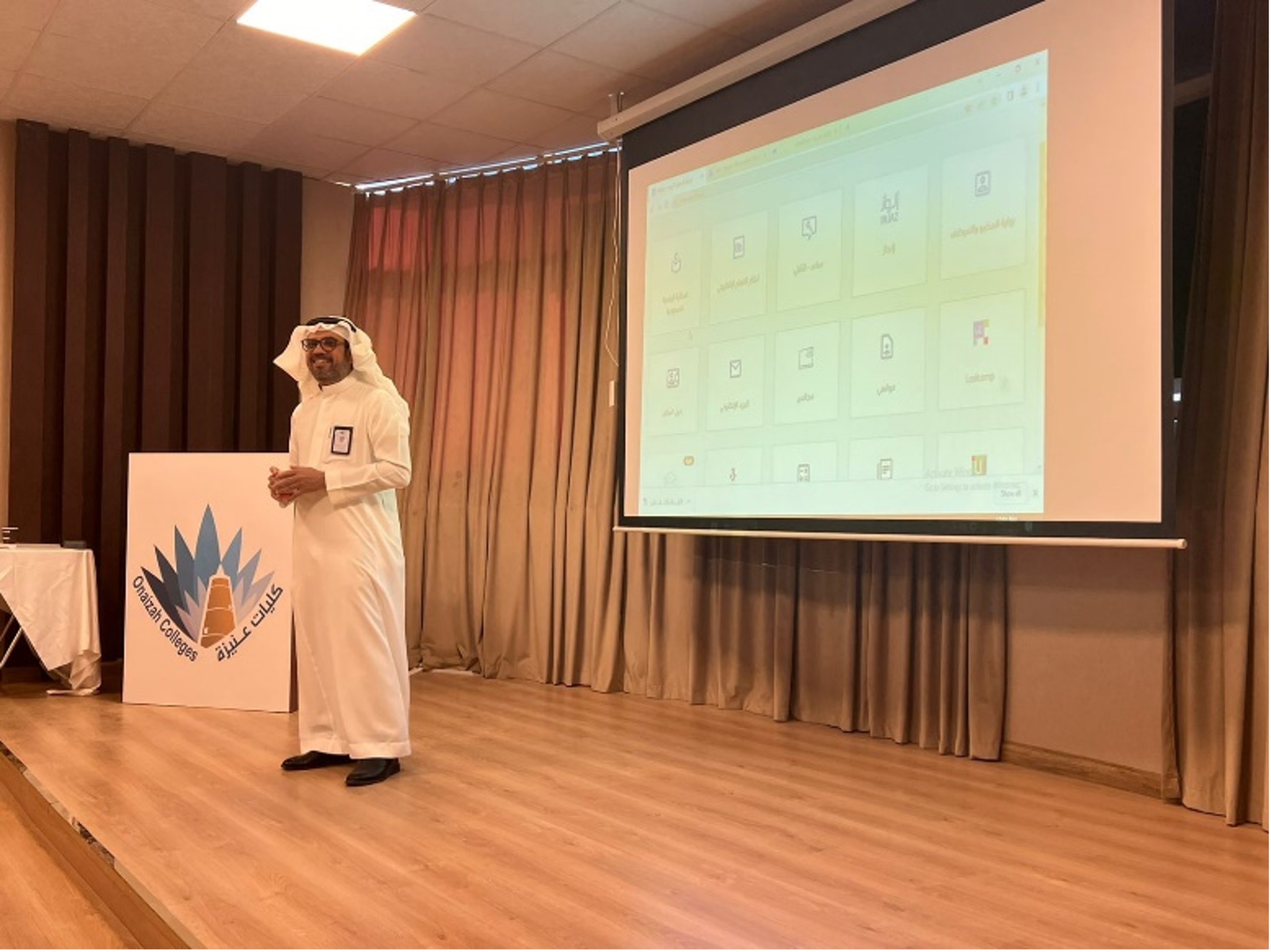 موائمة مخرجات المقرر مع مخرجات البرنامج لكلية الهندسة وتقنية المعلومات