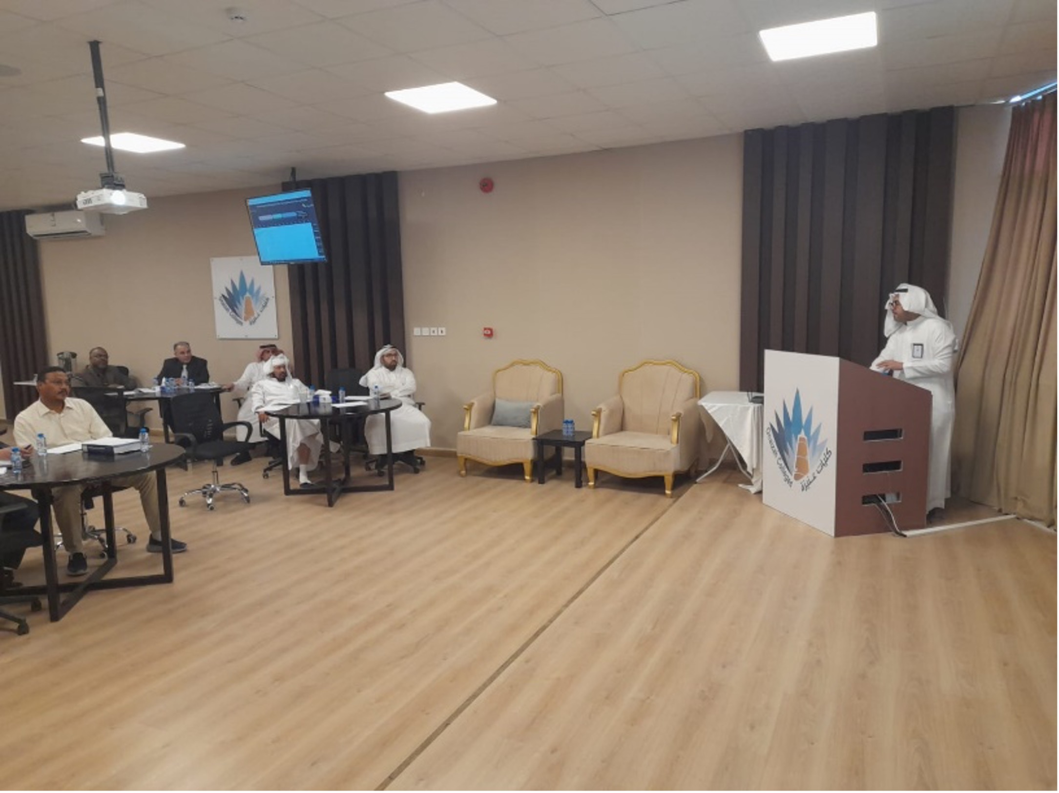 موائمة مخرجات المقرر مع مخرجات البرنامج لمقررات الإعداد العام